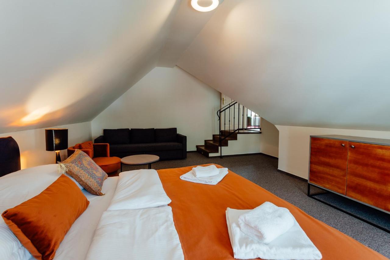 Hotel Glaus Banská Štiavnica Extérieur photo