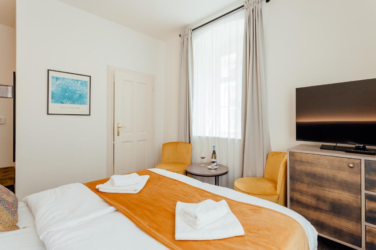 Hotel Glaus Banská Štiavnica Extérieur photo